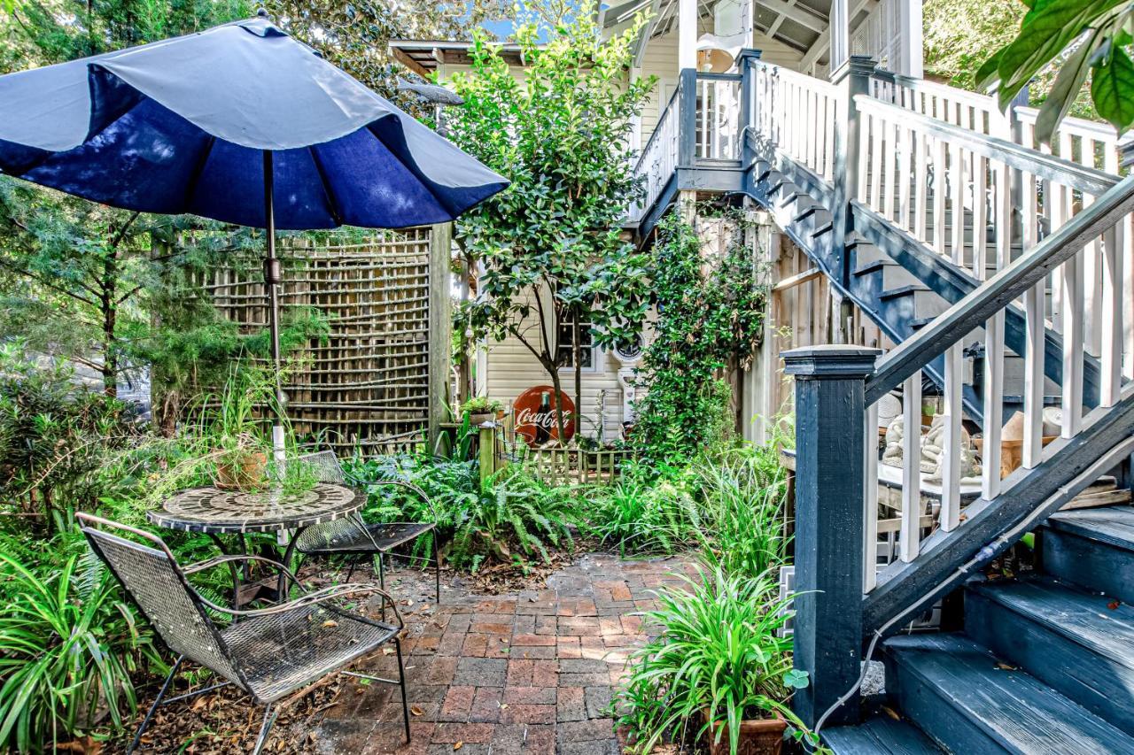 Baby Breezy Tree House Hotel Demere Park Exterior foto